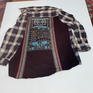 PAPARAZZI LARGE FLANNEL BLACK & TAN VELVET BACK DARK NAVY EMBROIDERED FRONT BACK